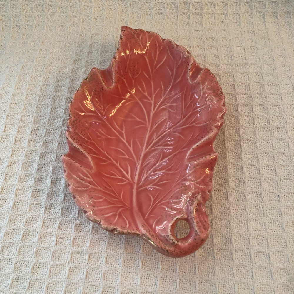 Vintage California Pottery Pink Leaf Dish-Ashtray With Gold Speckled Edges